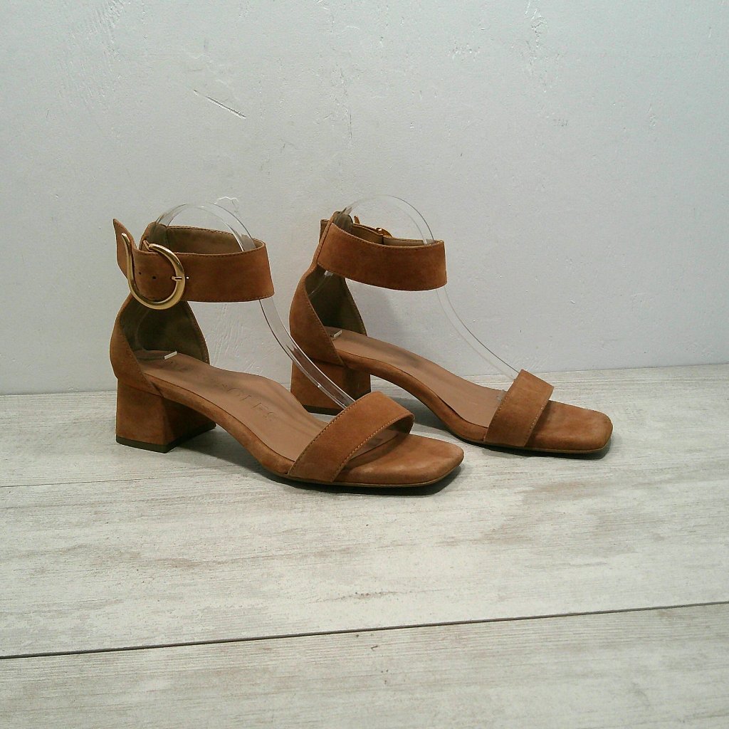 Aerosoles Women's Eliza Tan Sandals With Gold Buckle Block Heel Size 10